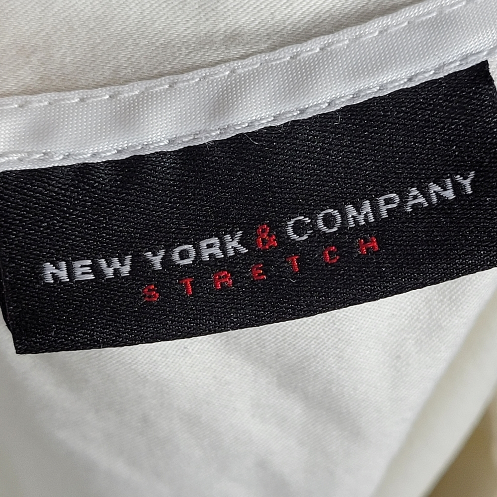 New York & Company White Skirt w/Pockets Size 4 - Picture 5 of 7